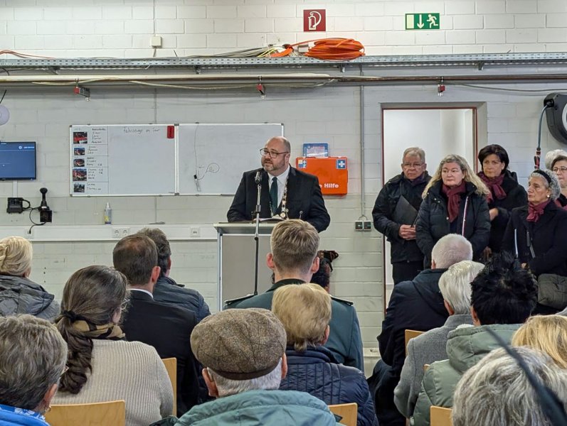 Gedenkveranstaltung für Eva und Johannes de Lattre