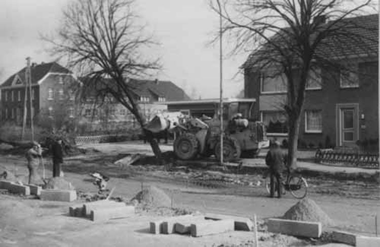 Erneuerung der Borther Straße ca. 1969?