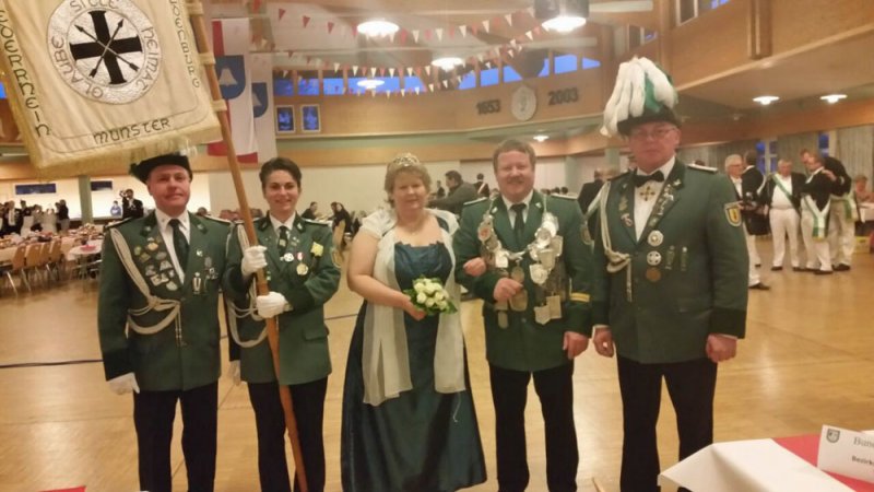 Unsere Abordnung beim Bundeskönigsball in Salzkotten