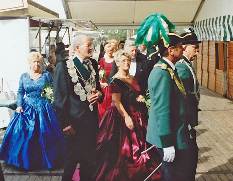Einmarsch ins Zelt