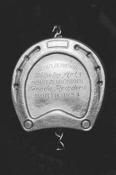 1954 - Plakette